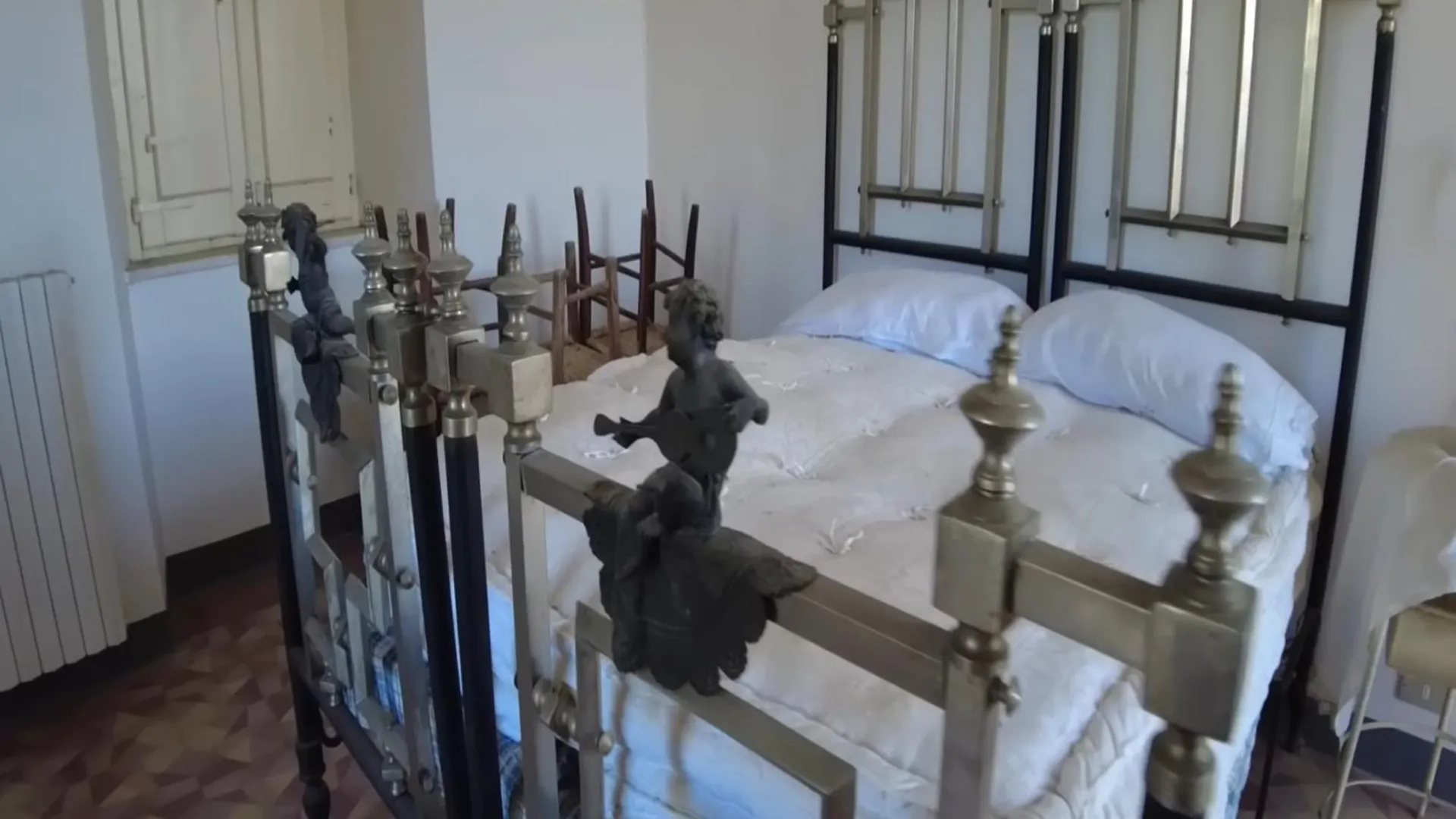 Elegant Manor Staycation Escape Rome