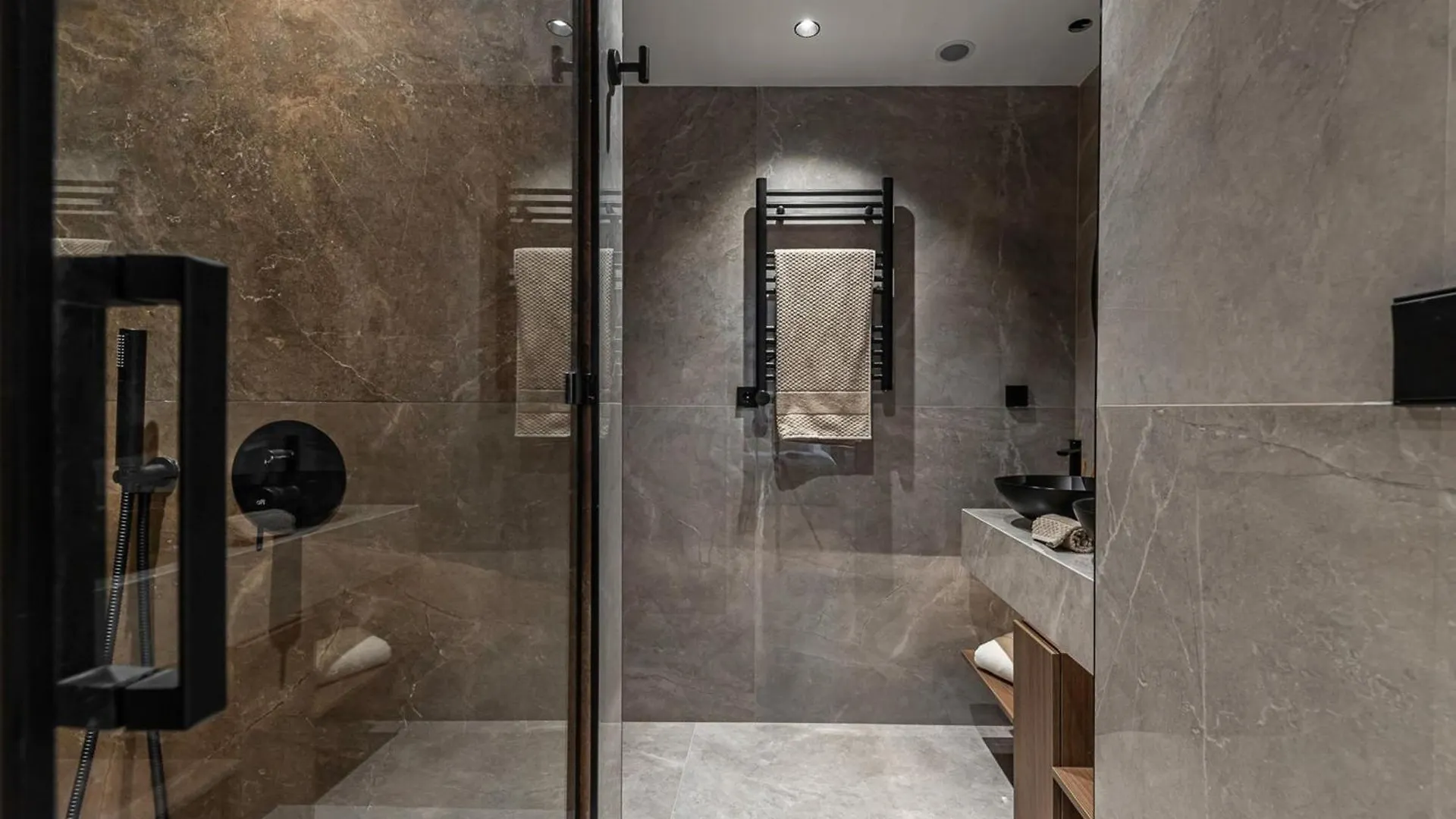 Apartment Elegant Manor Staycation Escape Rome